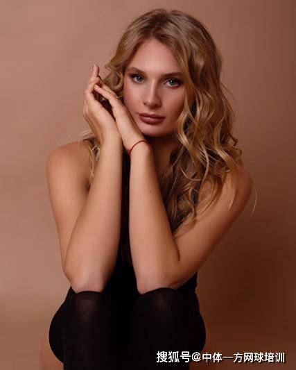 出4次助攻 出4次助攻