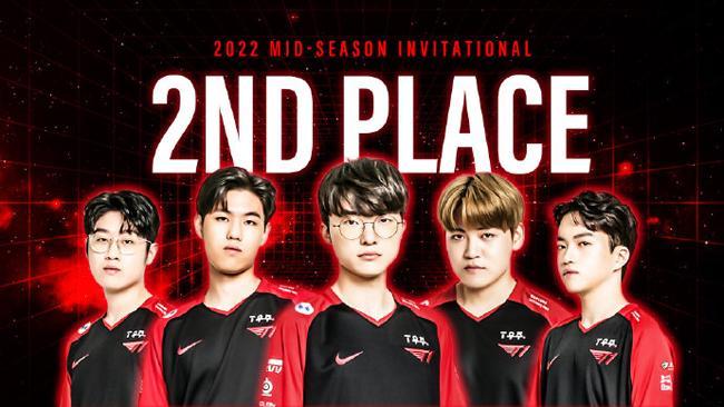 町野修斗被 町野修斗被